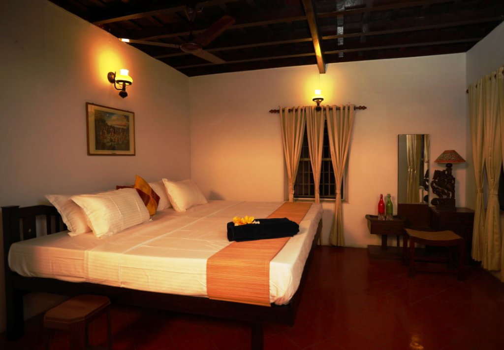 Vishnu - Family Room ( Suite Room) with two double beds govindamangalam rooms